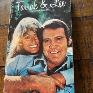 Farrah & Lee paper back book Vintage